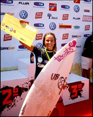 A campeã do SuperSurf 2006, na Barra da Tijuca