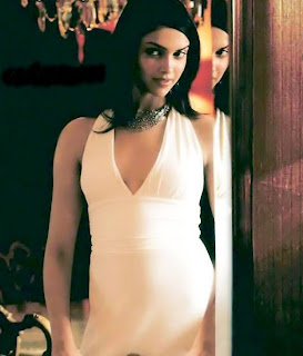 Bollywood Actress Deepika Padukone beautiful stills Bollywood Actress Deepika Padukone beautiful stills