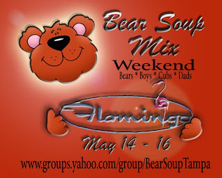 gay man vampie gay bear pics flamingo