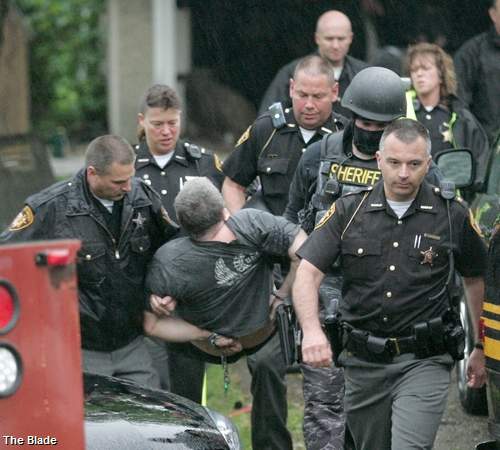 [Image: blade+keith+sadler.jpg]