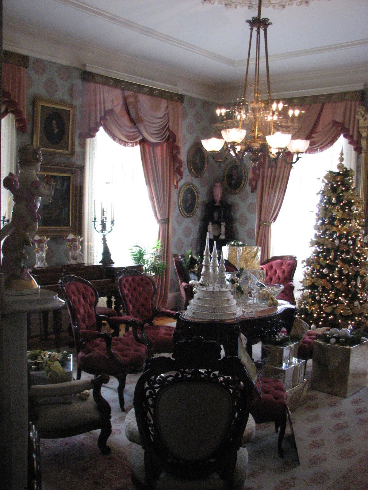 Folded Gingham Day 18, Oglebay Mansion...