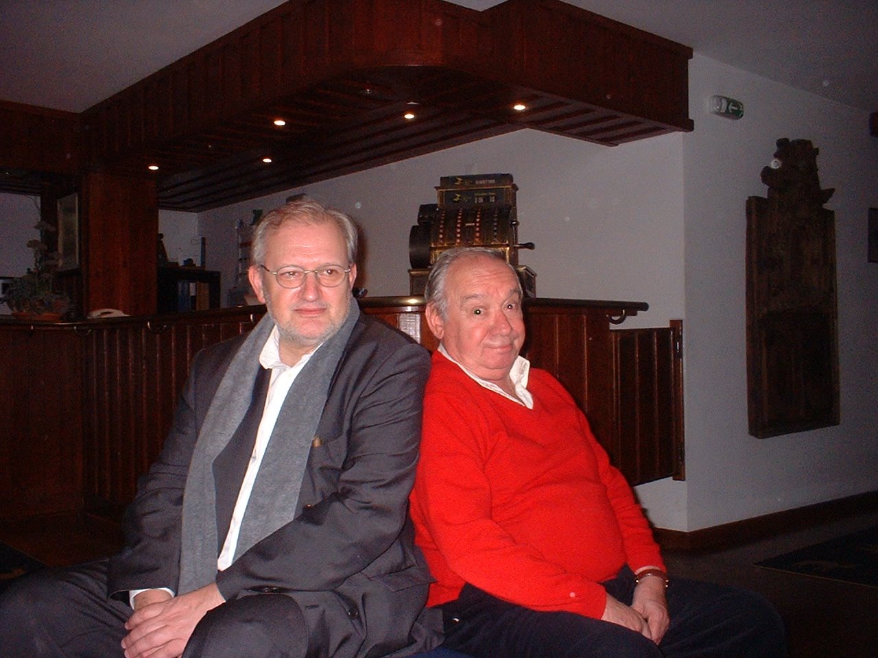 [2003a+(1).JPG]