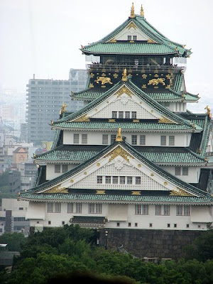 Where are you from and Talk about your hometown Osaka+Castle,+Osaka,+Japan