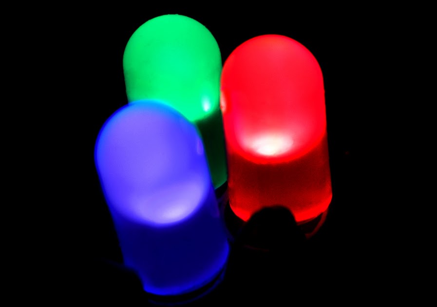 monoled EN Neon vs LED Displays and Their Environmental Impact