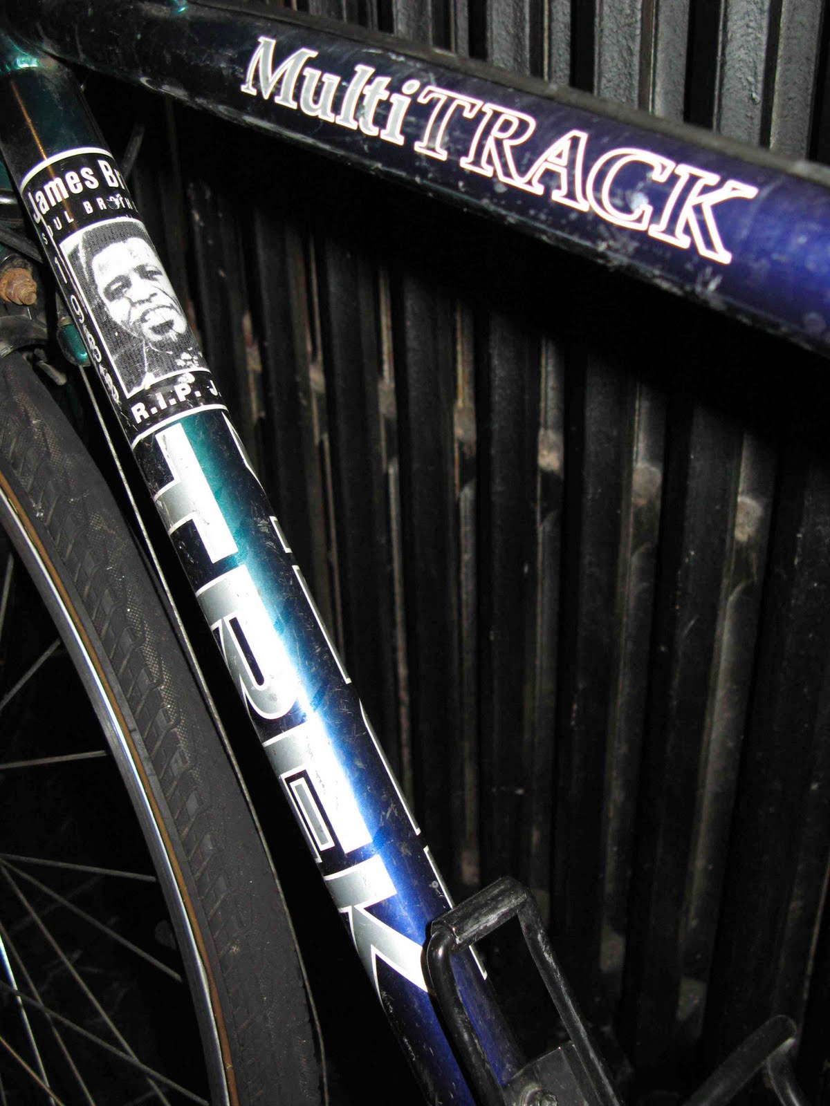 [Trek+720+closeup.jpg]