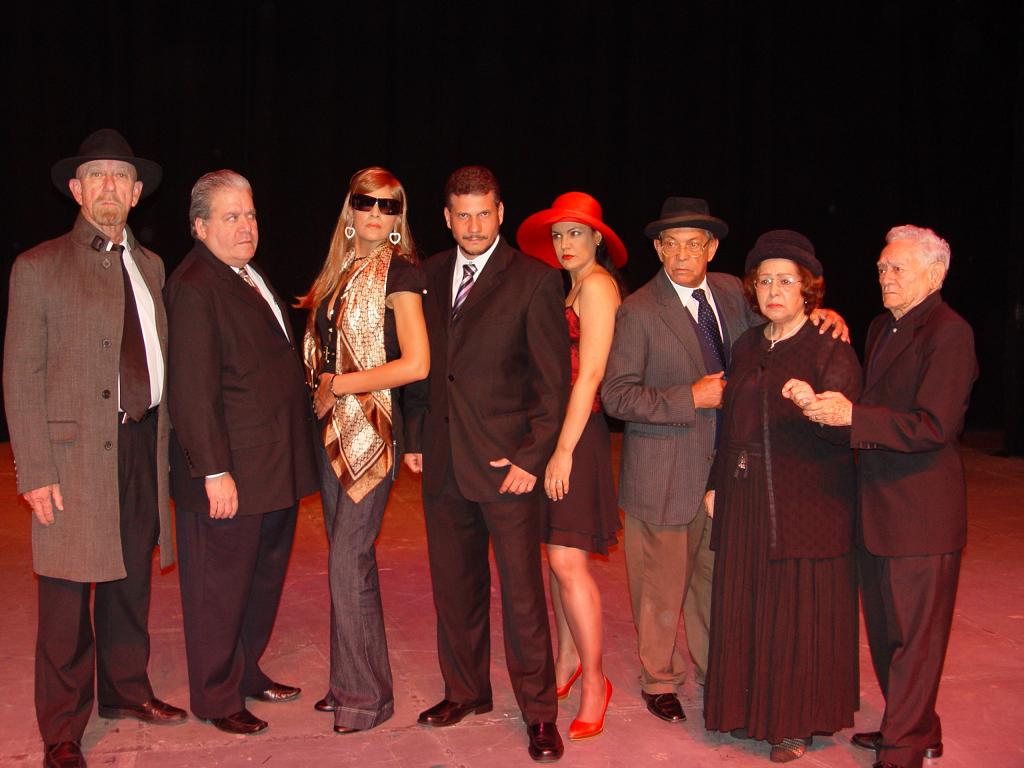 [ELENCO+OJALA+HOY+FUERA+AYER.JPG]