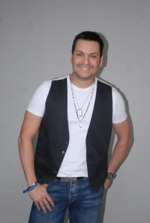 [Víctor+Manuelle.jpeg]