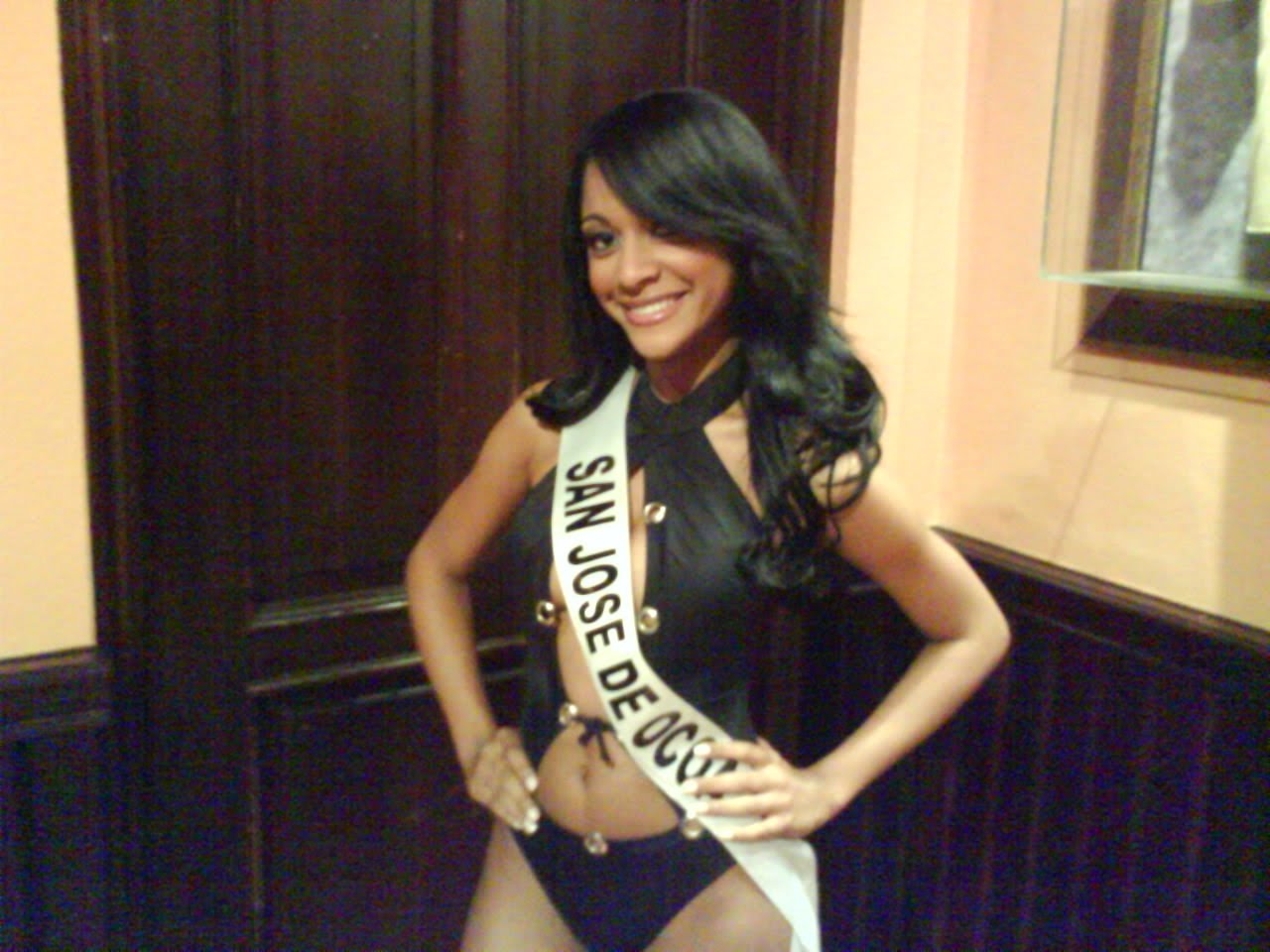 [ROSSY+FASHION+ROCK.JPG]