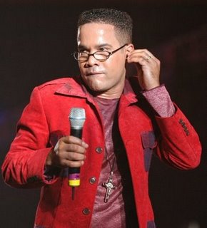 [Hector+Acosta+El+Torito.jpg]