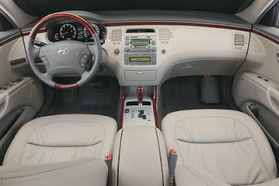 Teste: Hyundai Azera 3.3 V6 by M R 4 Azera+int