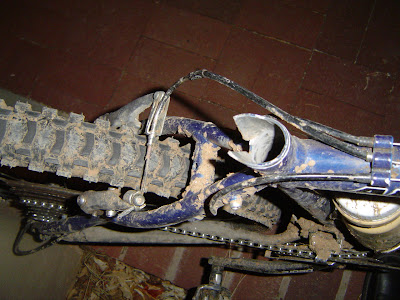 Broken seat post bike