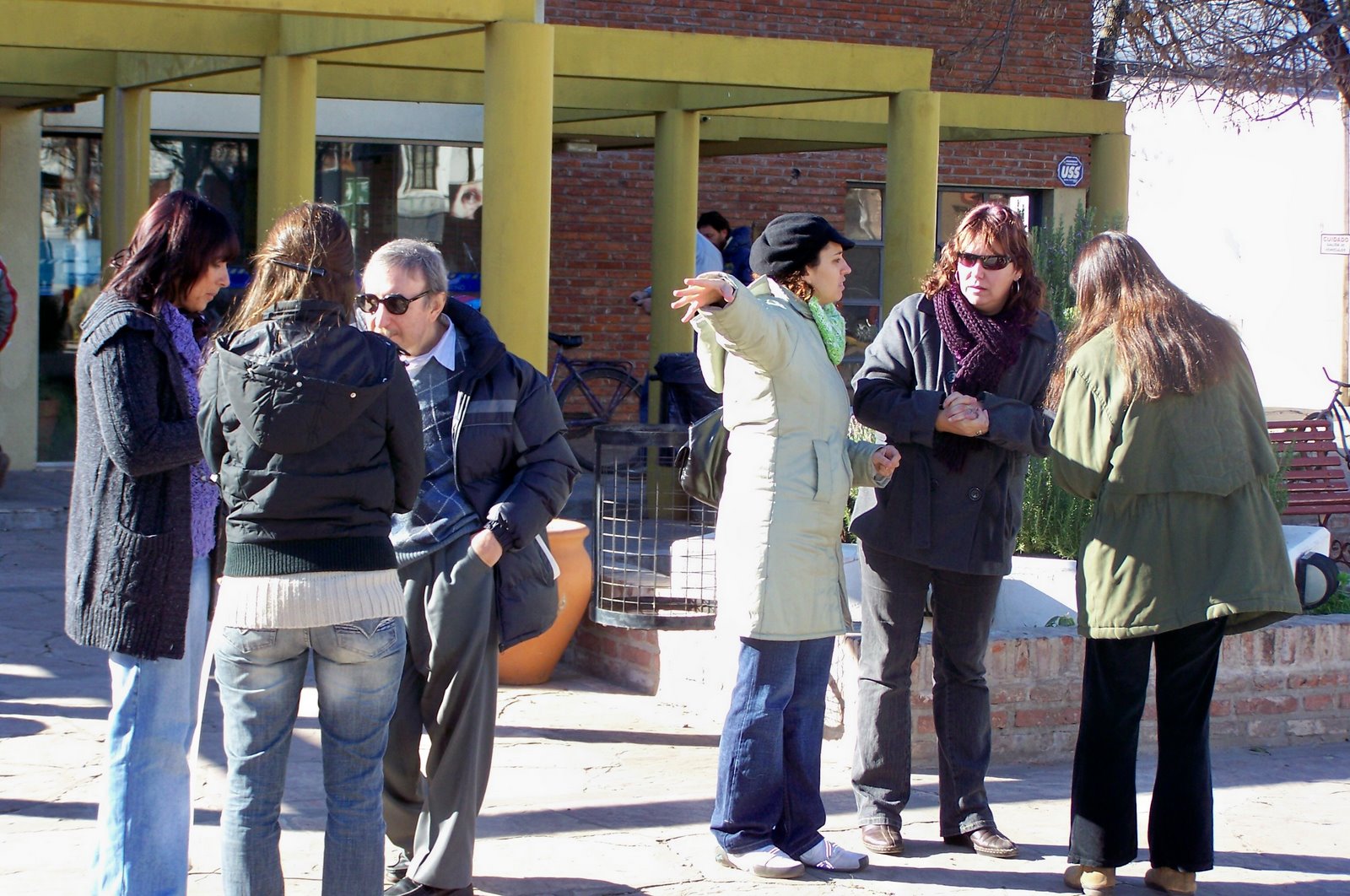 [plaza+aromatica1.JPG]