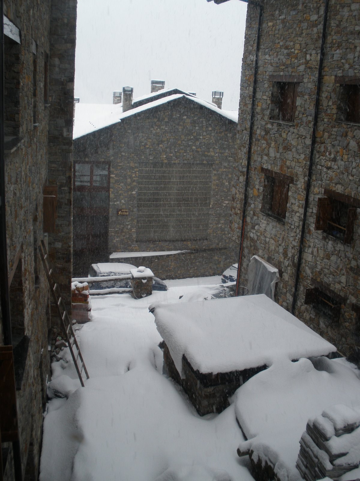 [P2050011.JPG]