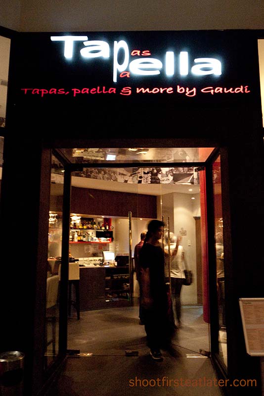 [Tapella+restaurant_01.jpg]