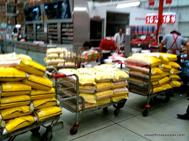 [Makro+relief+goods-2.JPG]