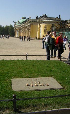 [easter5a.jpg]
