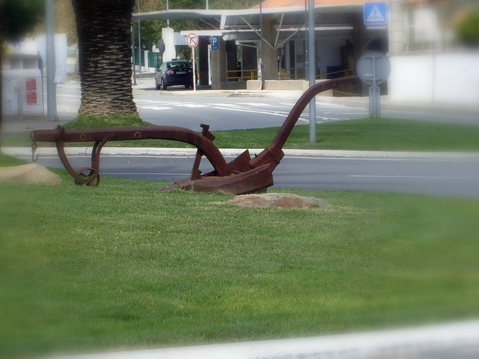 [S7301244.JPG]