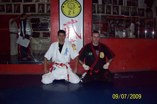 SHIHAN AO LADO DO GRÃO MESTRE LEANDRO B.FARIA DA COSTA