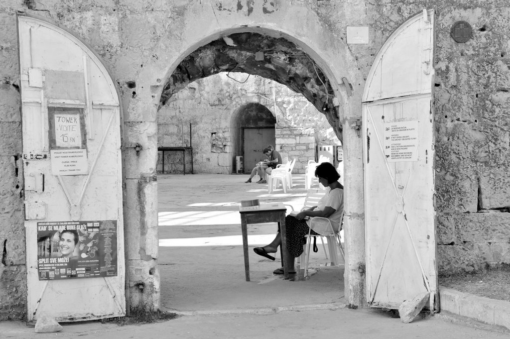 [CTR_1061-784169.jpg]