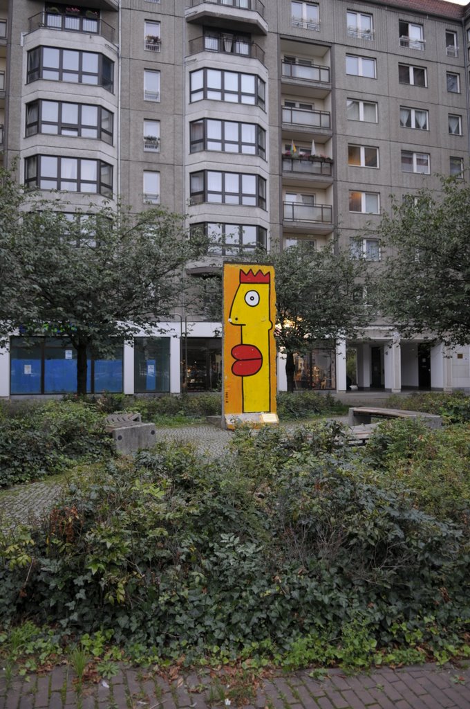 [_CTR6504-726080.jpg]