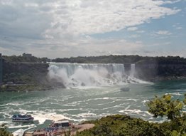 [Niagarafoamycrop72.jpg]