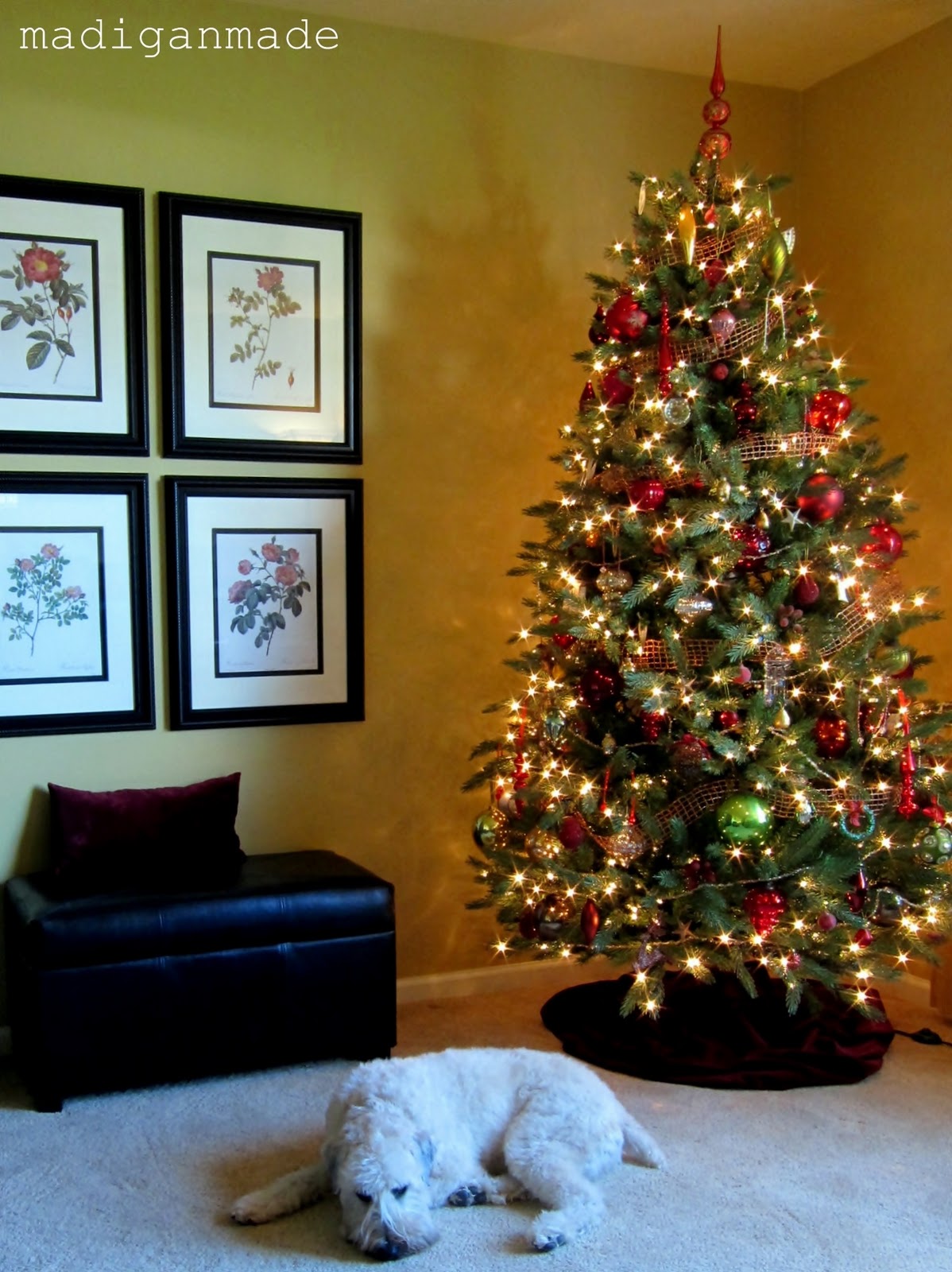 Simple Steps For Holiday Decorating A House Tour Rosyscription