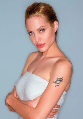 angelina jolie 2010 linda y vigente