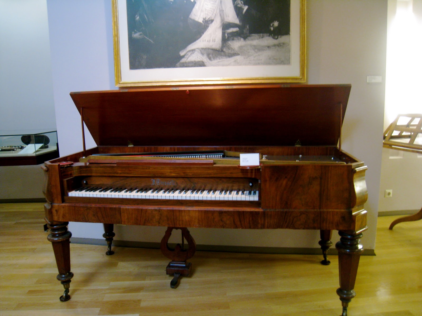 City Lights Berlin MusikinstrumentenMuseum (Musical Instrument Museum)