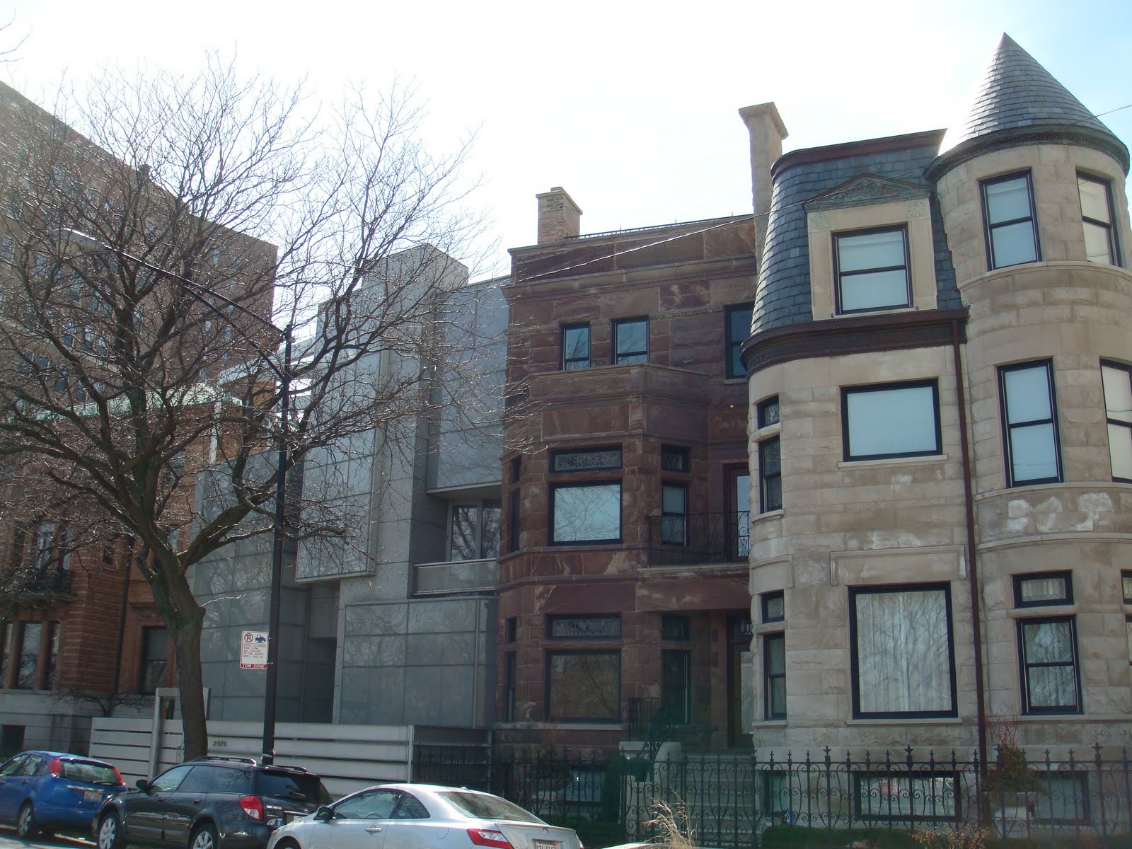 The Chicago Real Estate Local Rare contemporary home in Lincoln Park