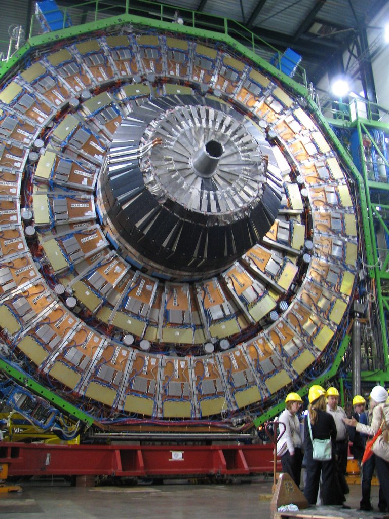 [lhc_big.jpg]