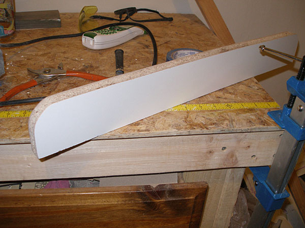 [rtrtbl-fence01.jpg]