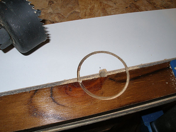 [rtrtbl-fence02.jpg]