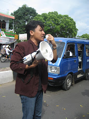 aku seorang demonstran!