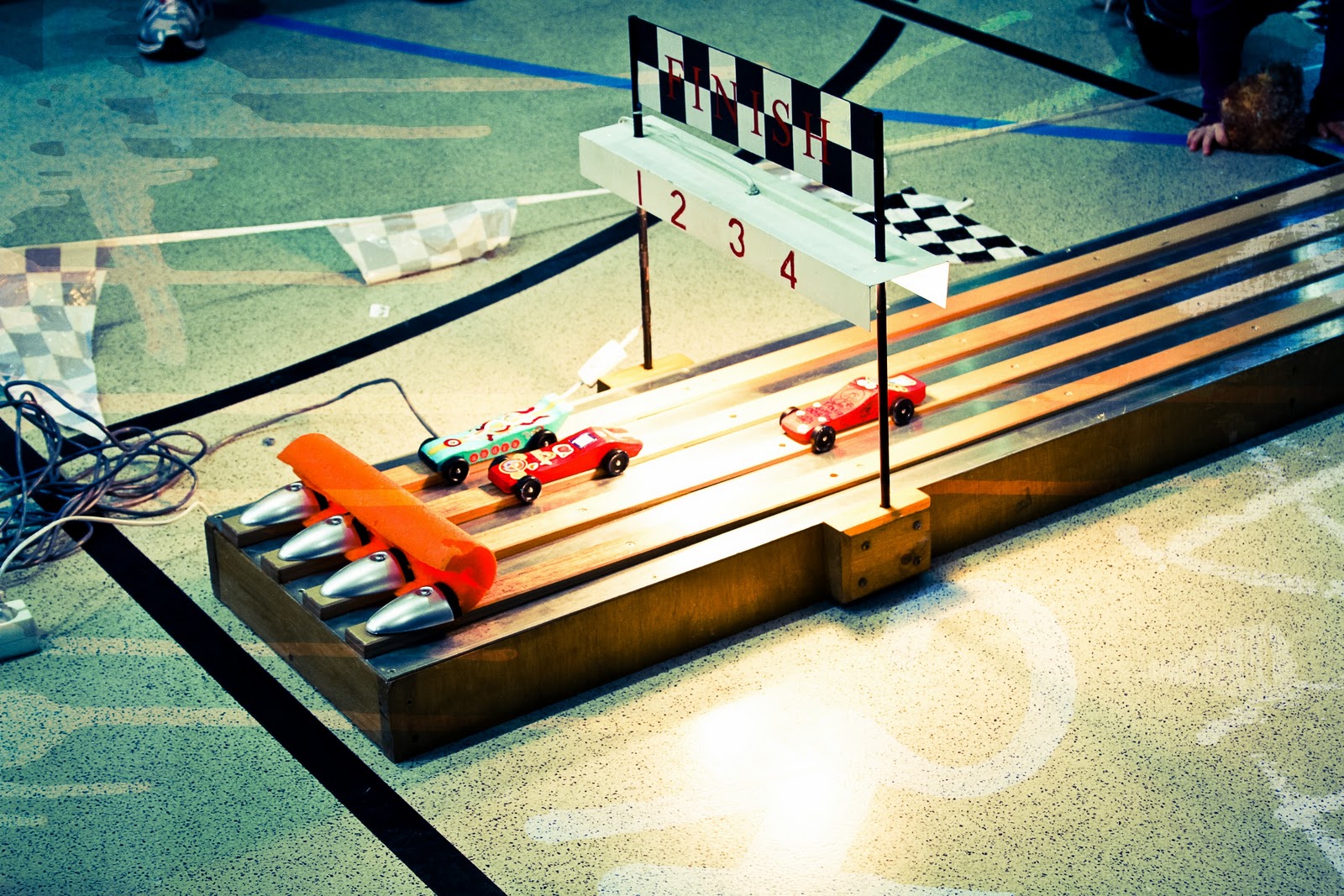 Itty Bitty Hopscotch Committee Racing in the Powder Puff Derby