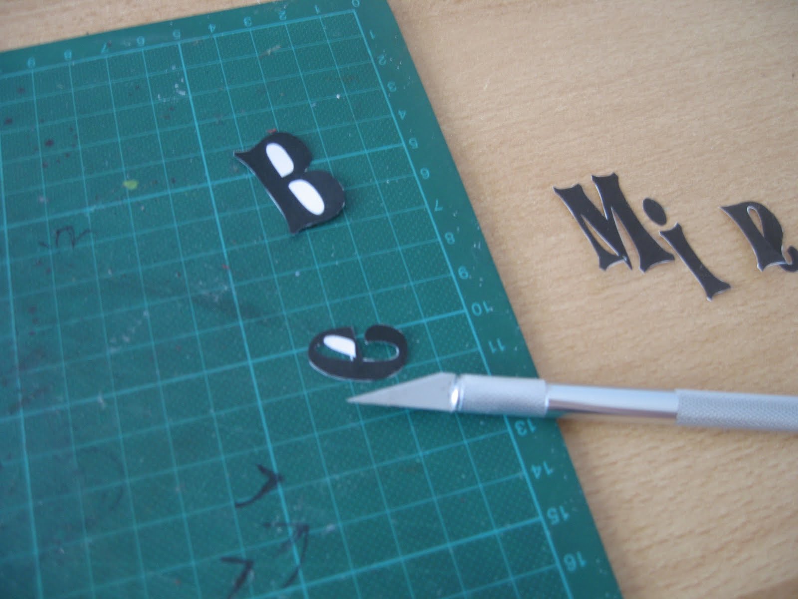 The way we live now Using contact paper instead of vinyl! Part 1