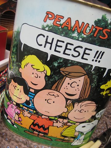 [peanuts.jpg]