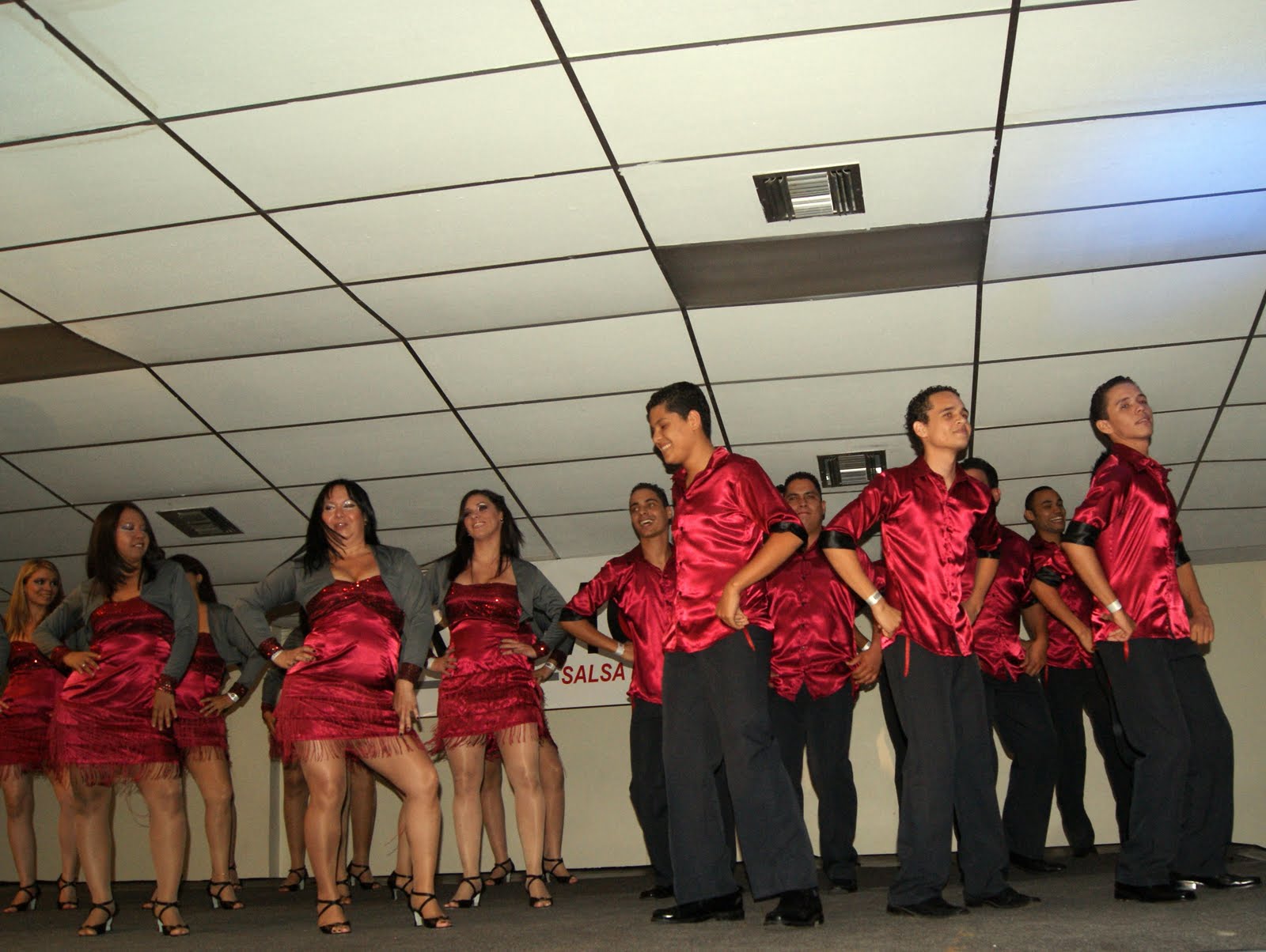 Salsa casino paso el sombrero de