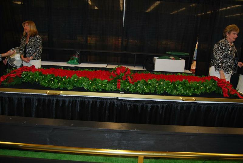 Summit Musings Floral Friday KY Derby Roses, Oaks Lilies