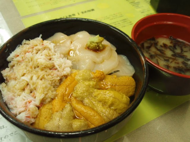 [025.JPG]