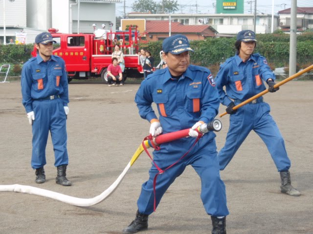 [PB010180.JPG]