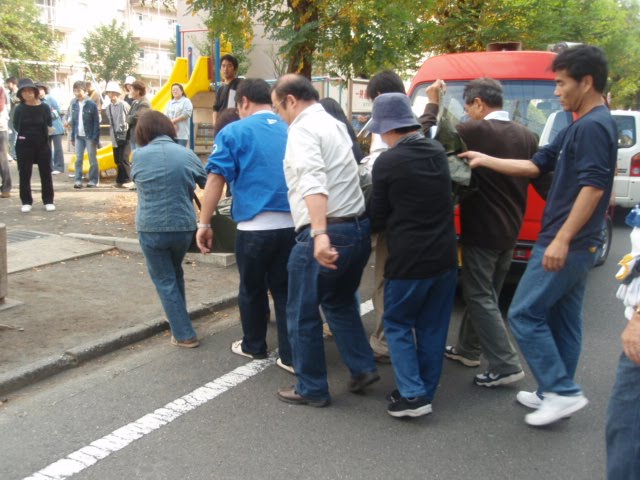 [PB010170.JPG]