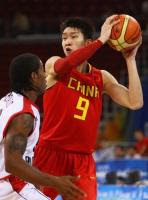 LA Lakers signed Sun Yue chinese guard