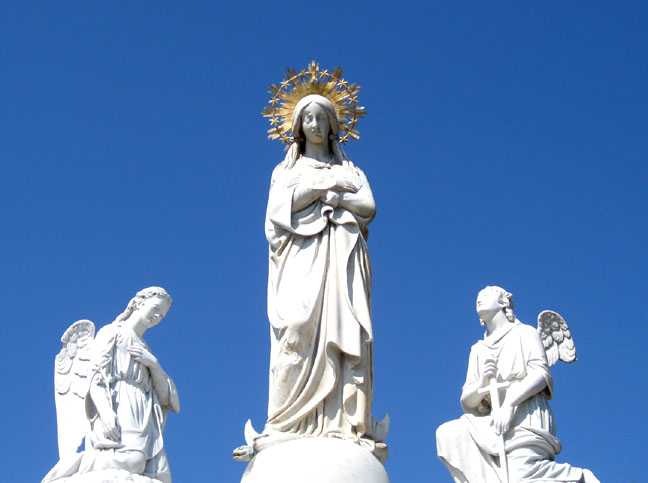 [Madonna+&+Angels.jpg]
