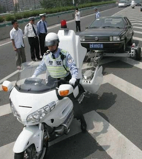 Motor Patroli Polisi Paling Canggih