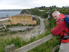 Carlyon Bay and a decrepit ruin!