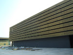 8. Façanes