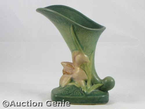 Turn Your Unwanted Treasures Into Cash Roseville Pottery 203 6