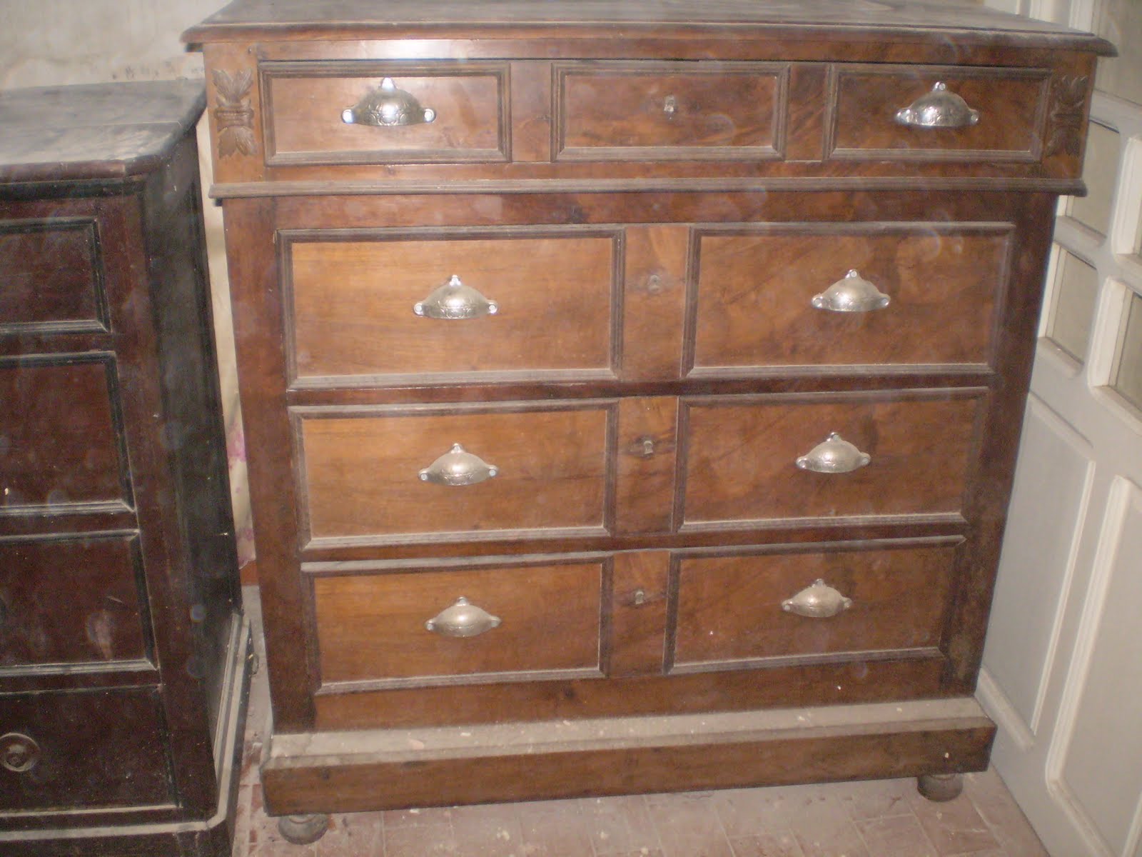 Venta de Libros, Menaje y Muebles Antiguos, Rusticos y Clásicos Venta de Libros, Menaje y Muebles Antiguos, Rusticos y Clásicos