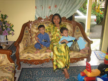 Hafiz n Amirul With Auntie