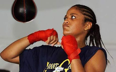 Women Boxing